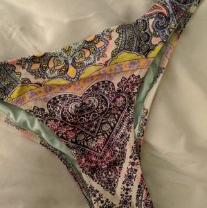 VS Itsy Bikini Bottoms